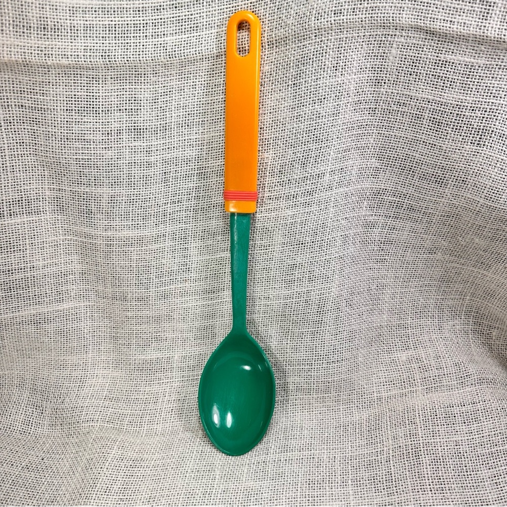 Green‎ and Orange Kitchen Spoon Vibrant Retro 80's